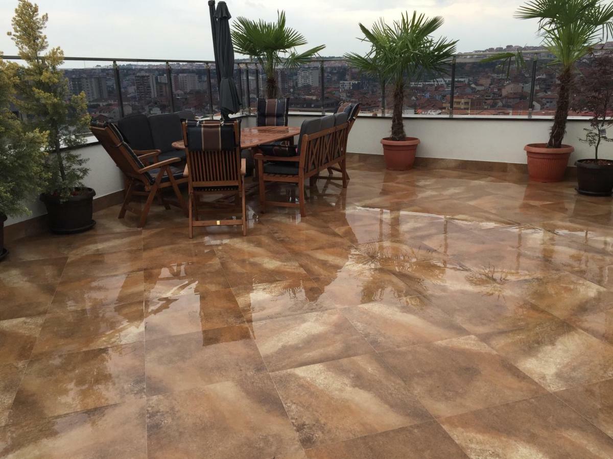 פרישטינה Bentley Apartments מראה חיצוני תמונה